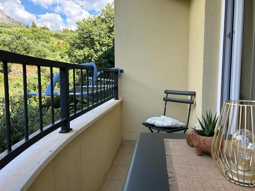 Apartments Niko, Near Beach, Free Parking, Wi-Fi Tučepi Exterior foto